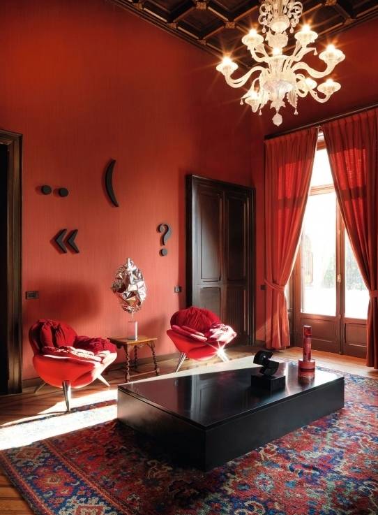 ROSE CHAIR