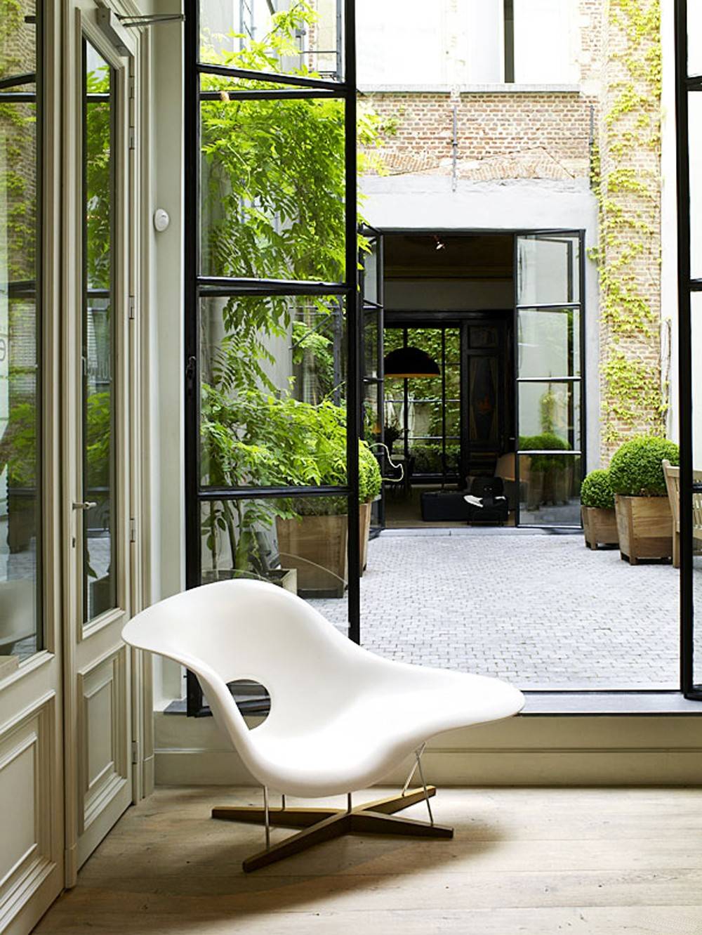 la chaise eames vitra lyon