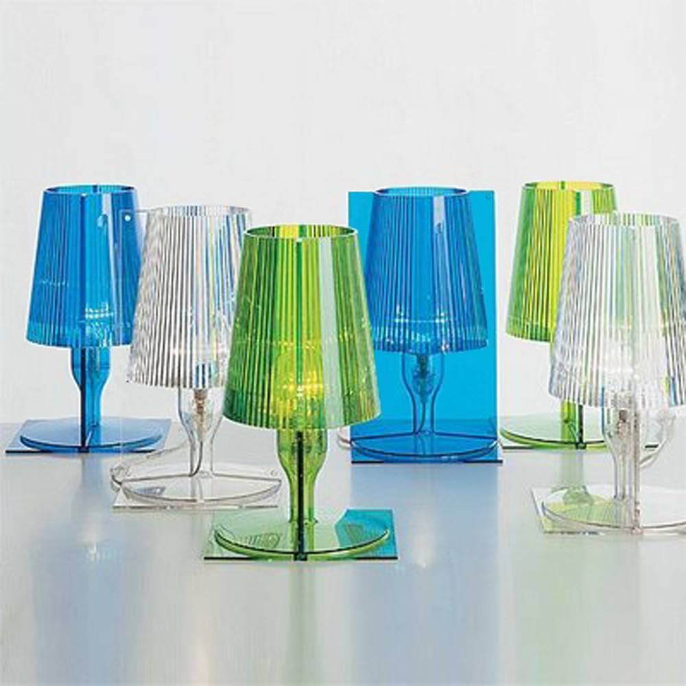 Lampe TAKE Kartell à Lyon - Design contemporain et élégance