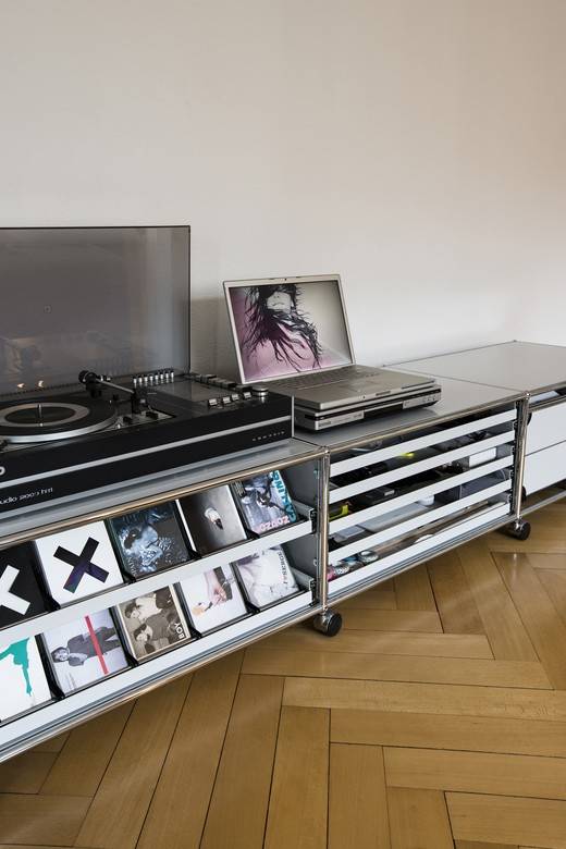 MEUBLE TV USM-HALLER