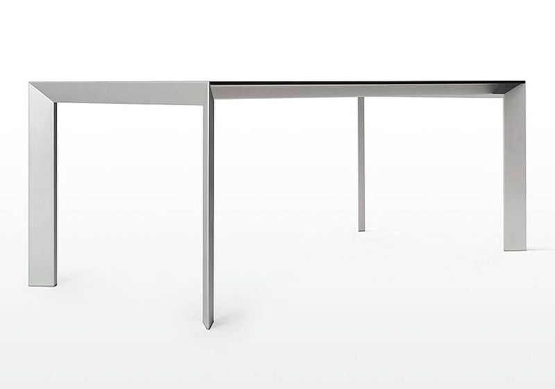 table kristalia pour maison à lyon
