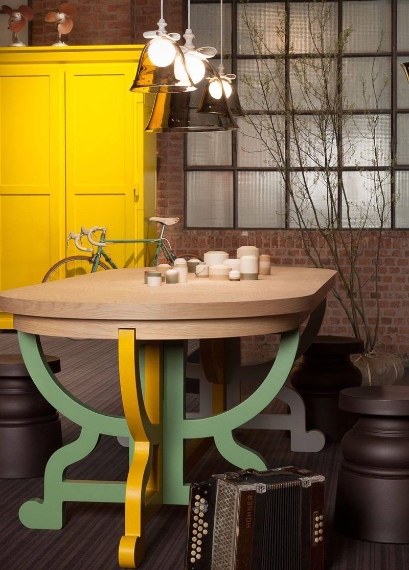 PAPER TABLE PATCHWORK